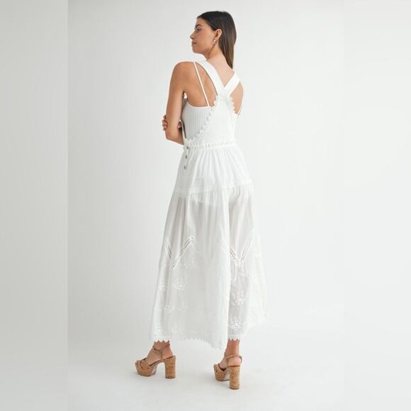 Eyelet Lace Overall Jumpsuit - Picture 7 of 14